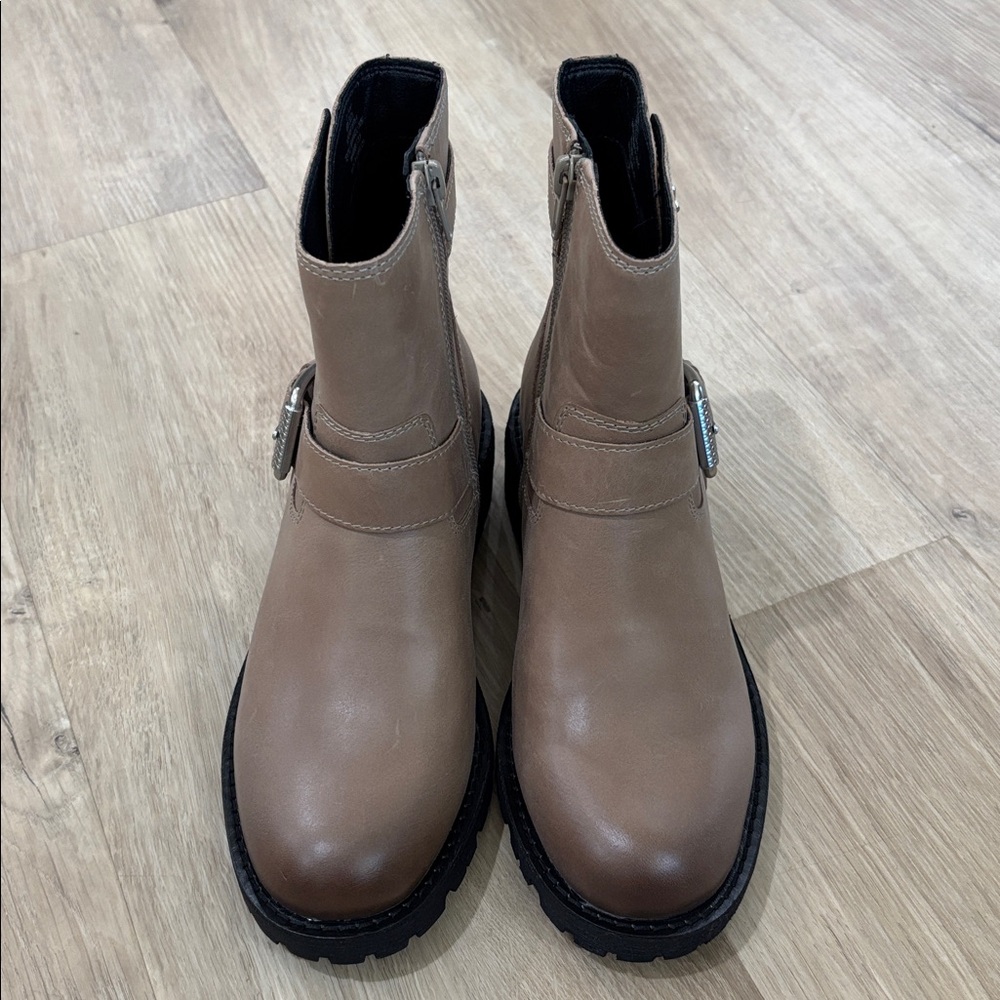 NEW Women’s Lucky Brand LK Taini Leather Motorcycle Bootie - Picture 2 of 7